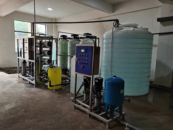 脫鹽水設(shè)備